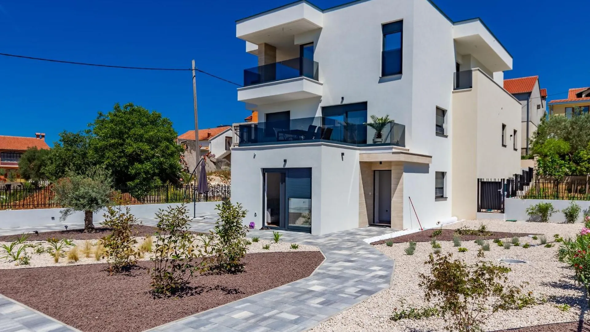 Casa Mia Apartments With Parking Zara