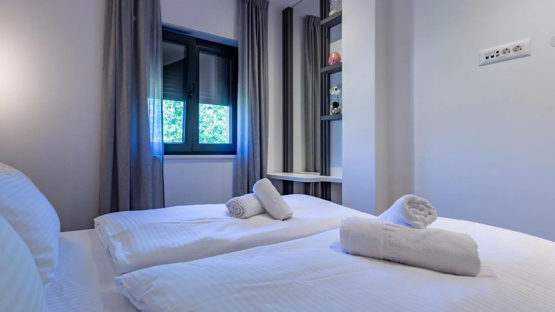 Casa Mia Apartments With Parking Zara