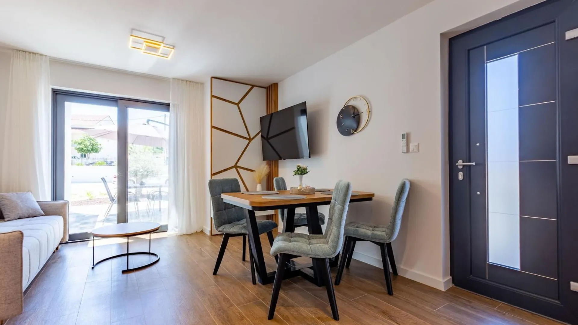 Casa Mia Apartments With Parking Zadar 0*,