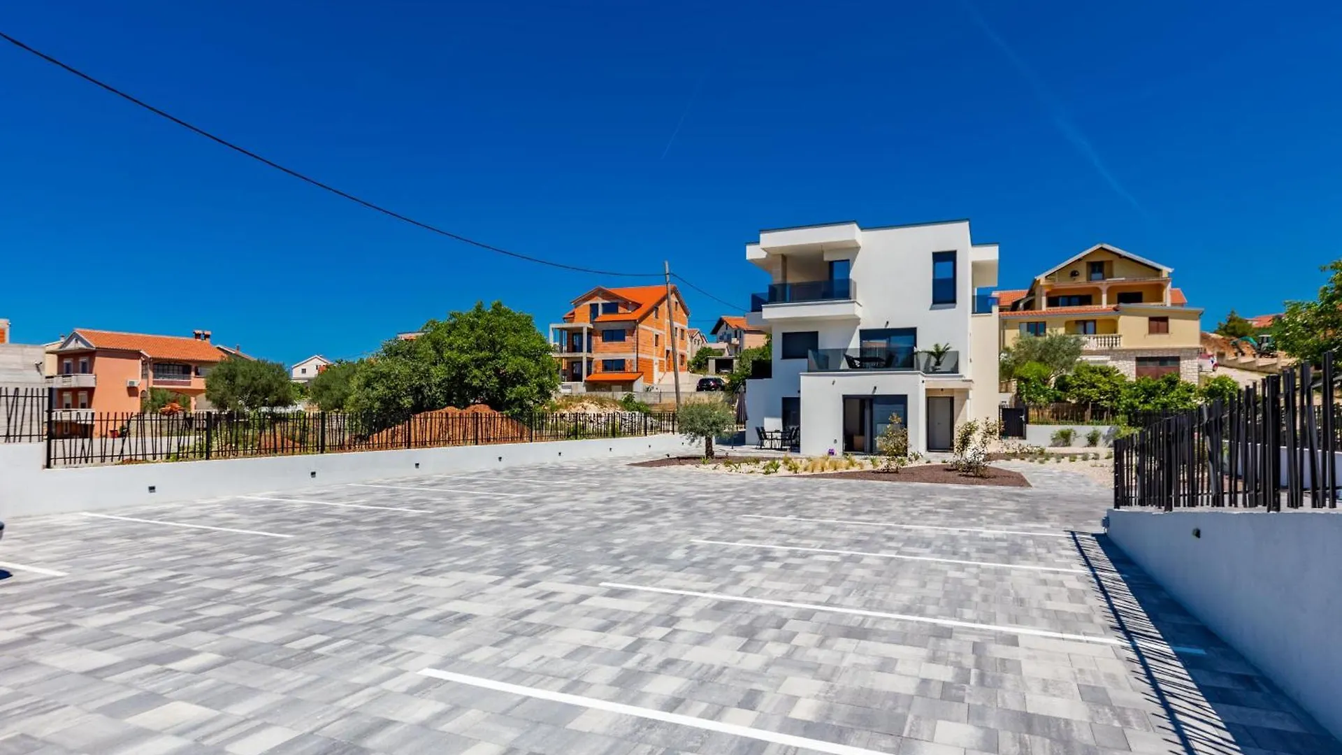 Casa Mia Apartments With Parking Zadar Croatia