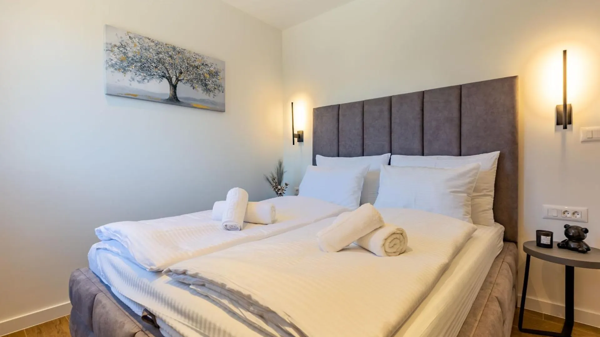 Casa Mia Apartments With Parking Zadar