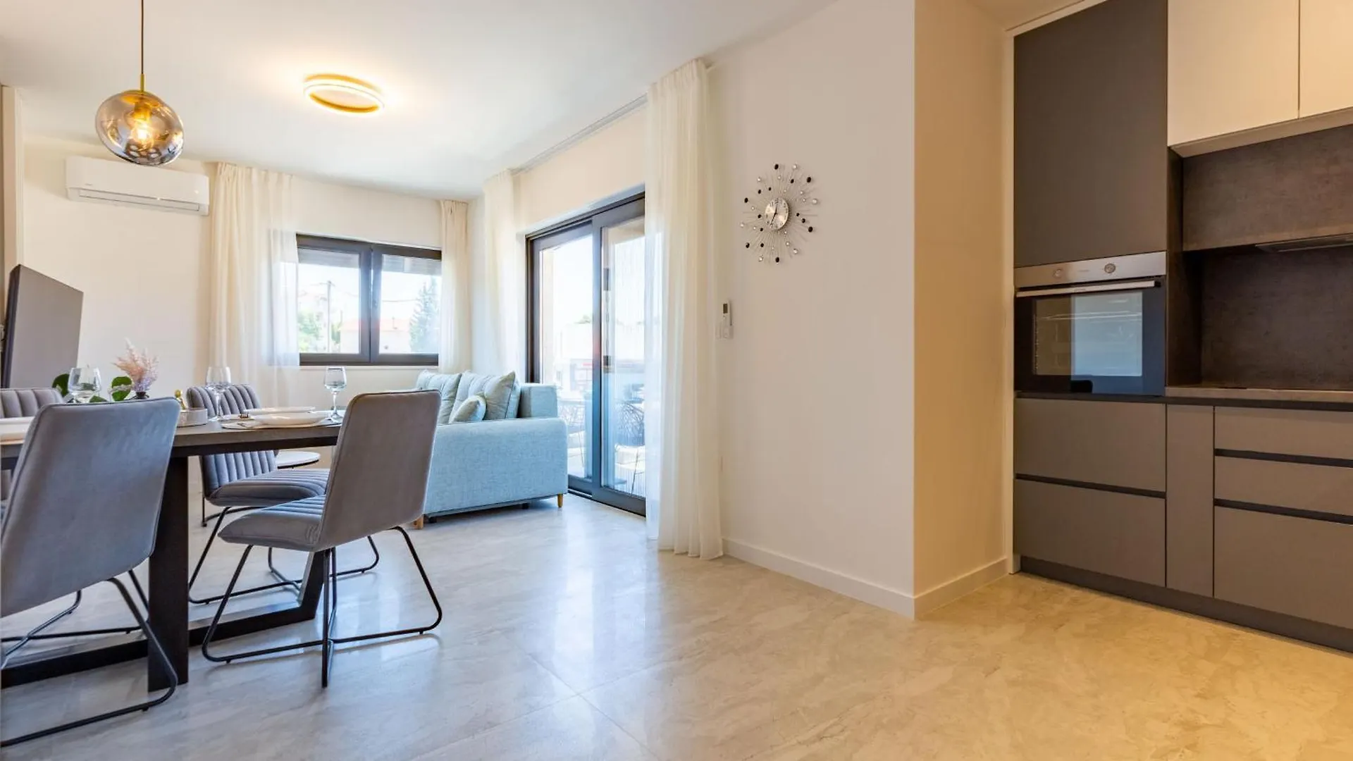 Casa Mia Apartments With Parking Zadar