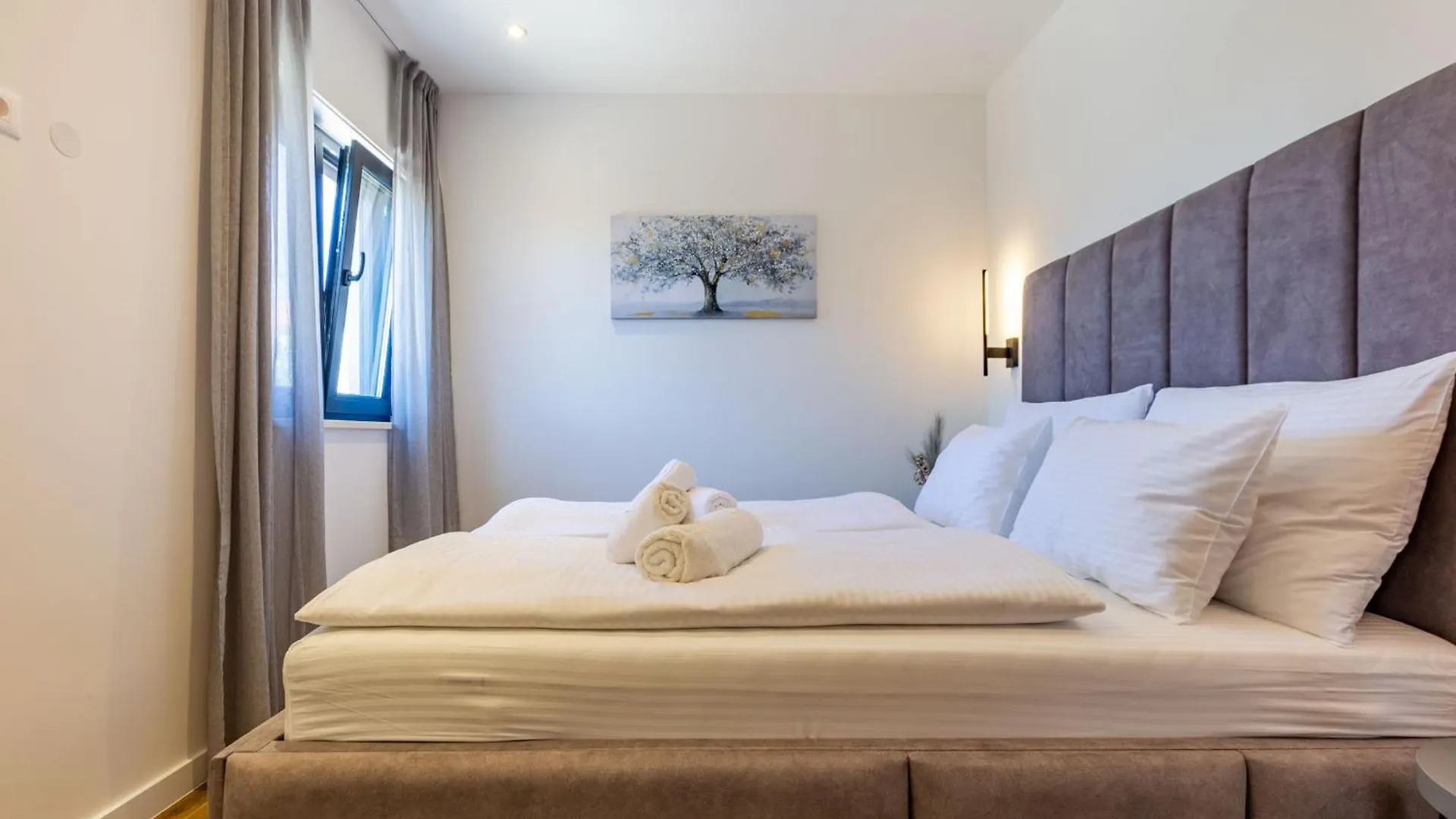 Casa Mia Apartments With Parking Zadar