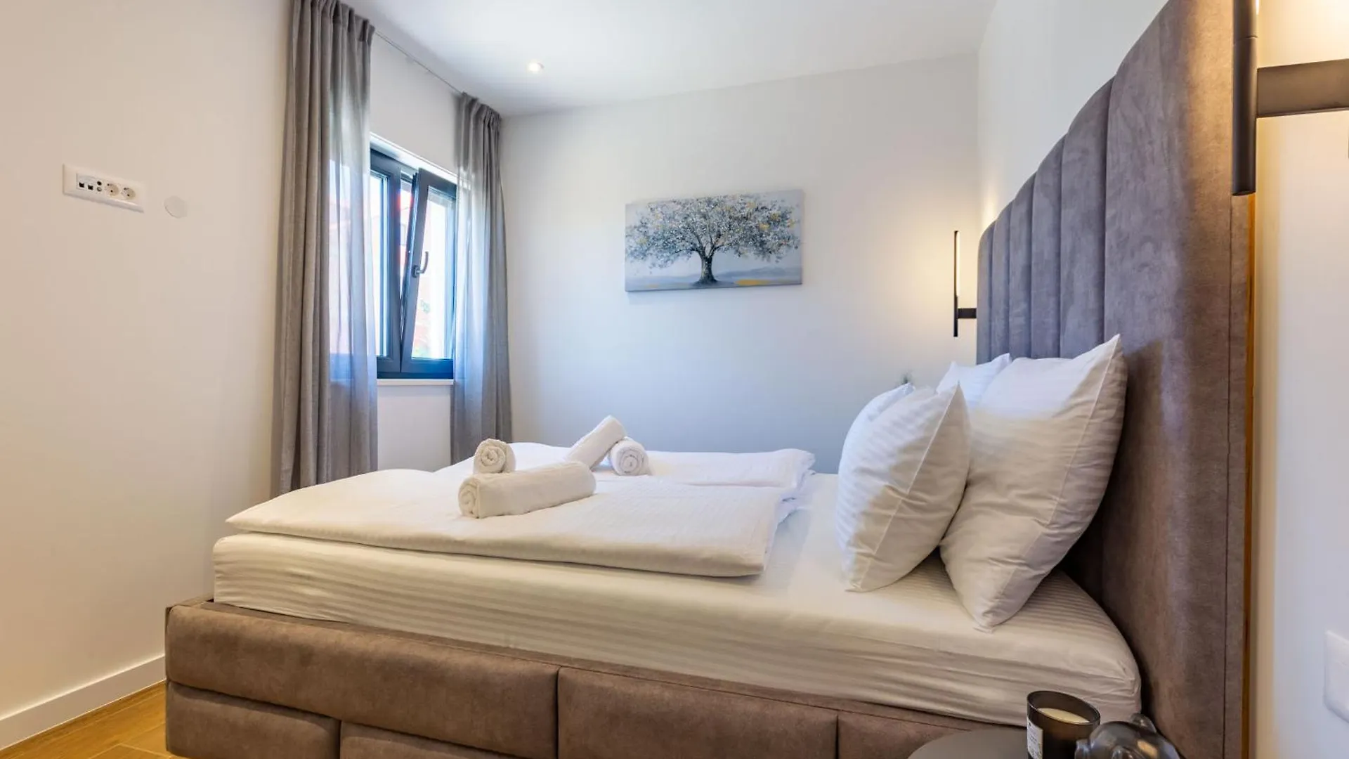 Casa Mia Apartments With Parking Zadar Croatia